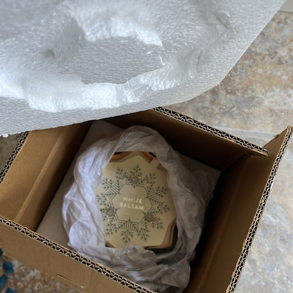 Anthropologie Home White Balsam Star Candle NIB - Picture 12 of 16